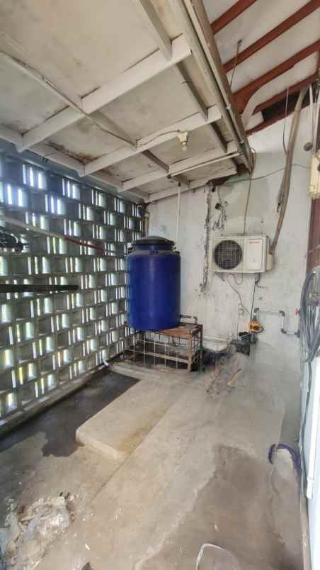 dijual cepat rumah 2 lantai dikayuringin bekasi barat