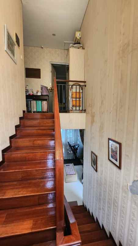 dijual cepat rumah bagus siaphuni di metland menteng