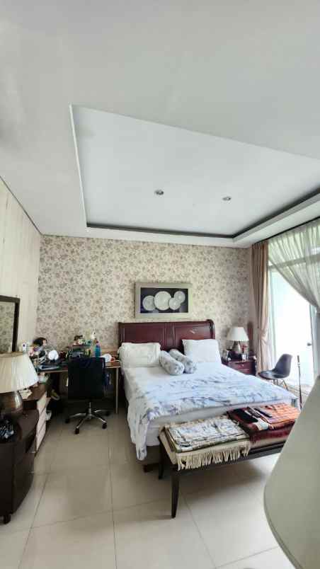 dijual cepat rumah bagus siaphuni di metland menteng