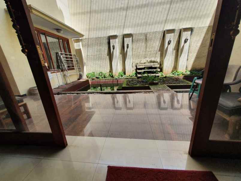 dijual cepat rumah di perumahan araya kota malang