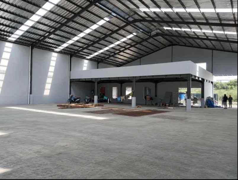 dijual gudang bagus di delta silicon lippo cikarang