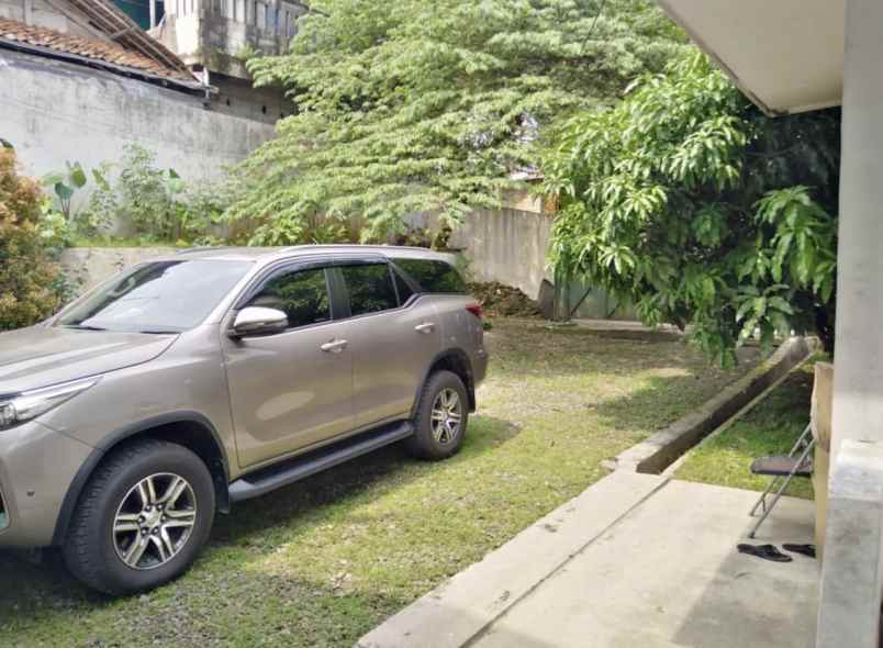 dijual gudang siap pakai di raya abdul fatah bogor