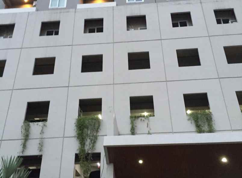 dijual hotel kembangsari kec semarang