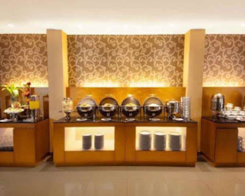 dijual hotel laris modern ramai izin lengkap
