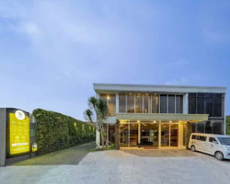 dijual hotel laris modern ramai izin lengkap