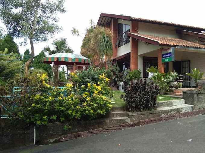 dijual hotel sumber wekas