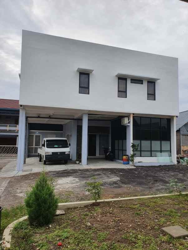 dijual kost full penghuni di pandean lamper semarang