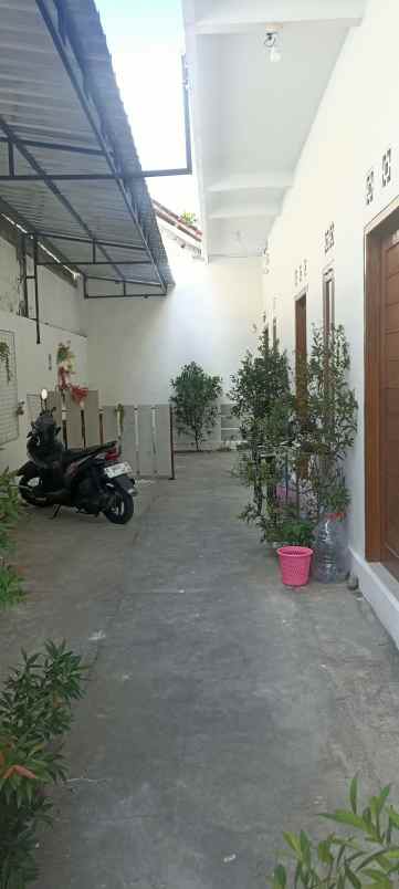 dijual kost kasihan