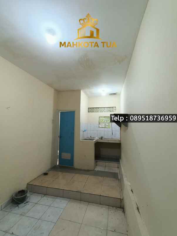 dijual kost tanah kusir
