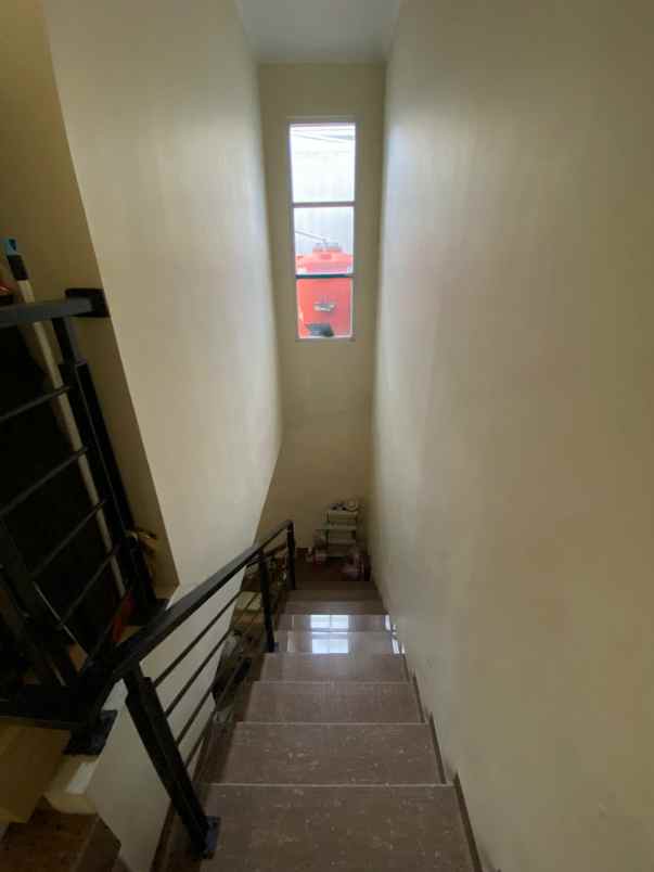 dijual murah rumah minimalis modern bandung