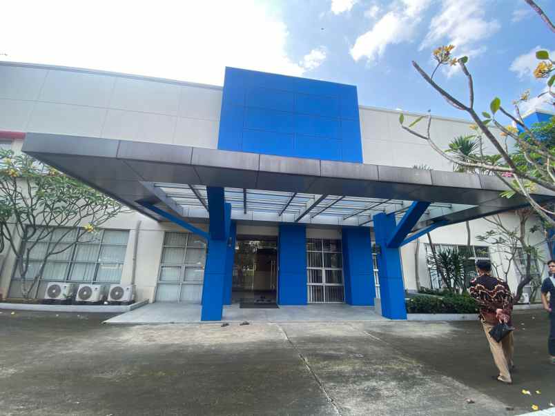 dijual pabrik gudang delta silicon lippo cikarang