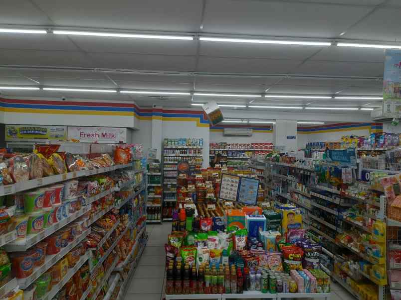 dijual ruko bonus sdh ada penyewa nya