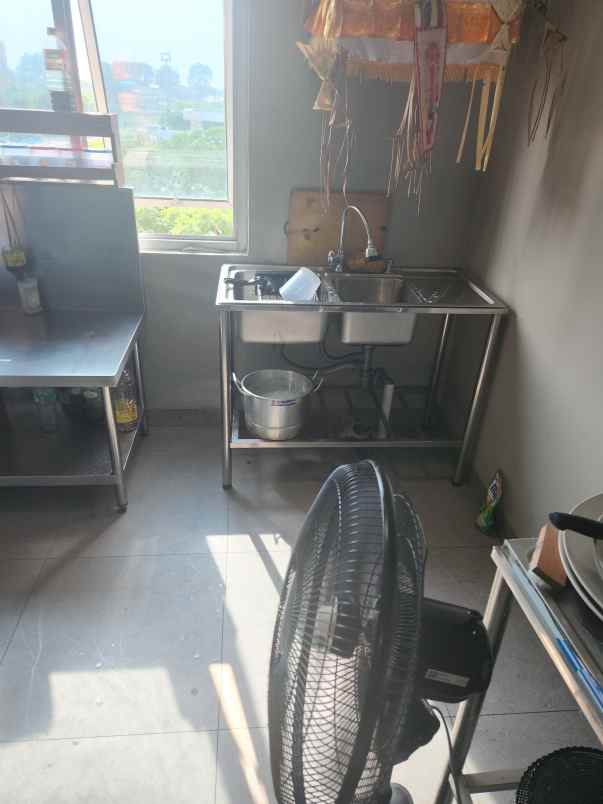 dijual ruko gudang kantor bekasi twon square