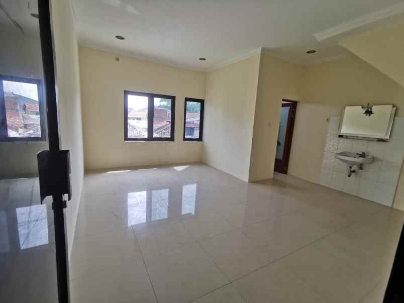 dijual ruko gudang kantor cibaduyut