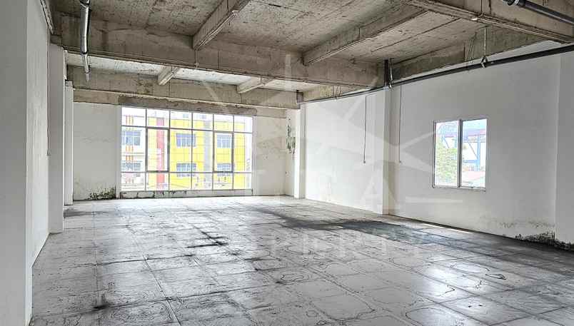 dijual ruko gudang kantor jalan kom yos sudarso