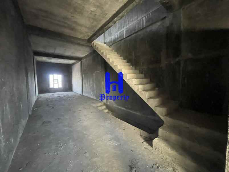 dijual ruko gudang kantor jalan perjuangan daerah