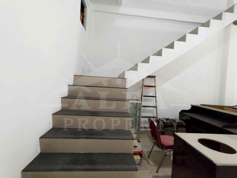 dijual ruko gudang kantor jalan purnama 2