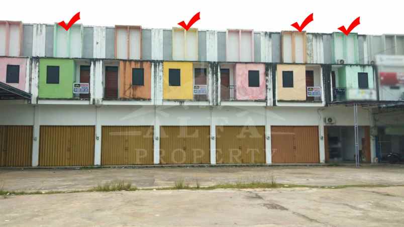 dijual ruko gudang kantor jalan raya sungai kakap