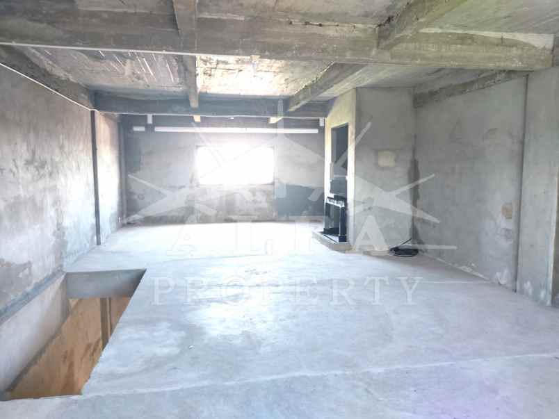 dijual ruko gudang kantor jalan sungai raya dalam