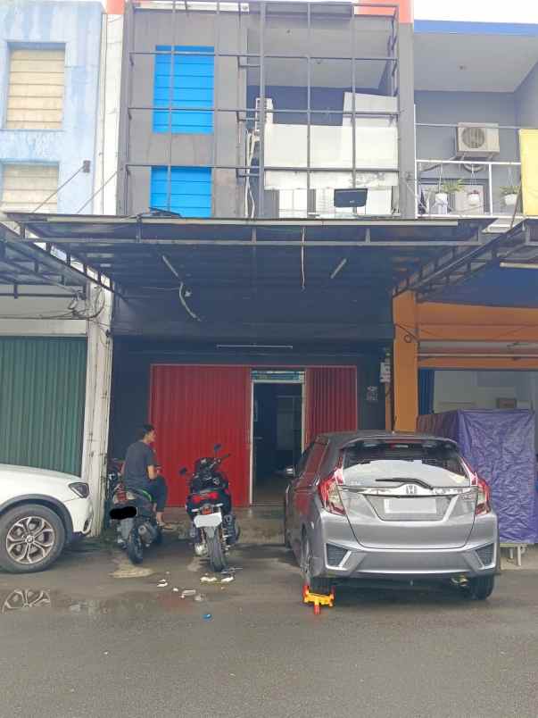 Ruko 2 Lantai Di Jalan Permata Raya Cipondoh Tangerang Kota