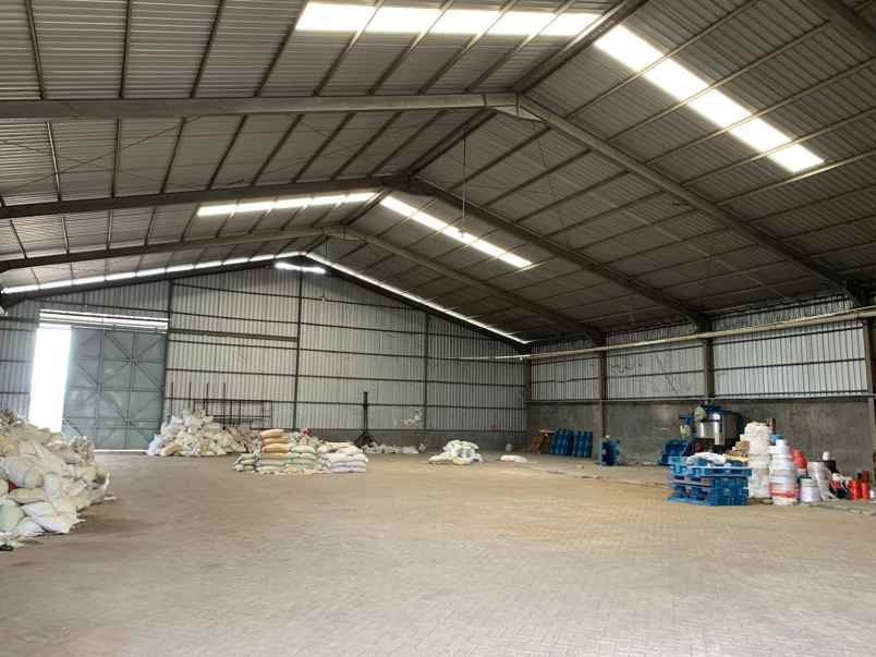 dijual ruko gudang kantor jl raya mojosari mojokerto