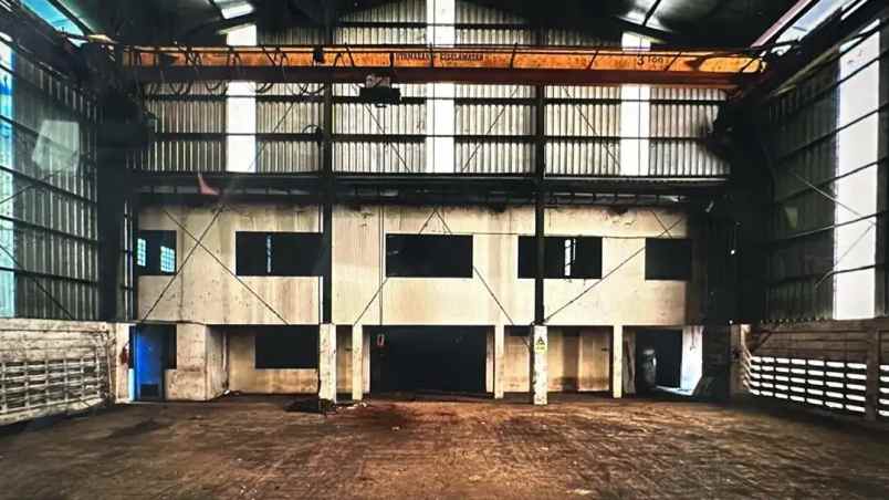 dijual ruko gudang kantor jl raya setu telajung kec