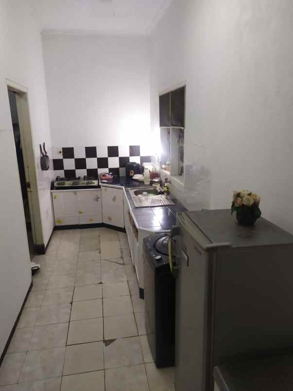 dijual ruko gudang kantor kedong cowek