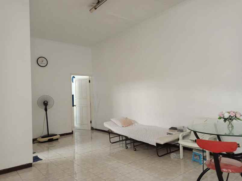 dijual ruko gudang kantor kedong cowek