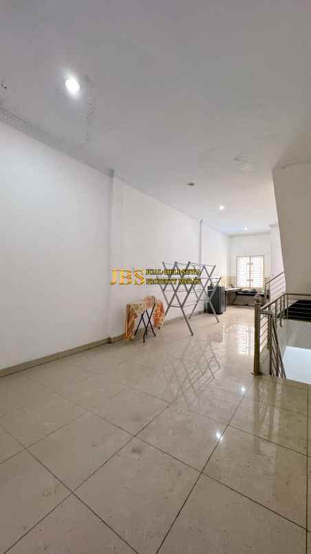 dijual ruko gudang kantor komplek brayan city dekat