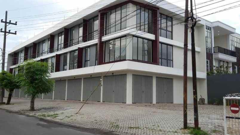 dijual ruko gudang kantor manyar jaya