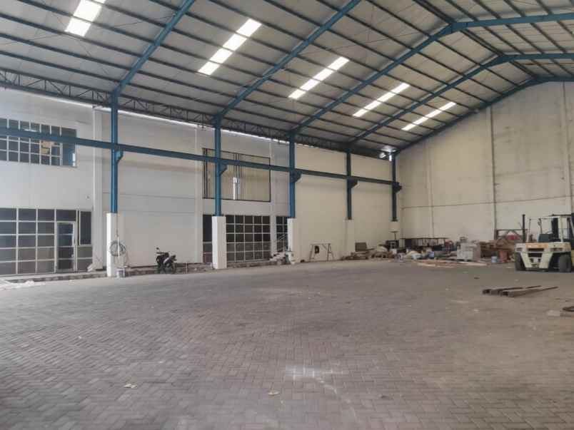 dijual ruko gudang kantor nambangan