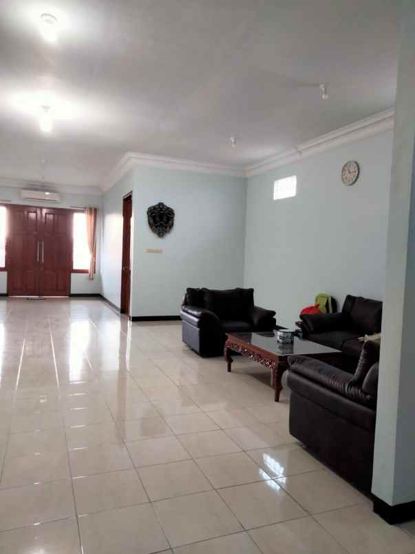 dijual ruko gudang kantor pacuan kuda