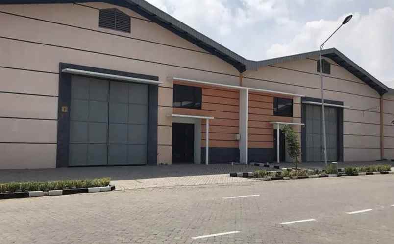 dijual ruko gudang kantor pergudangan manyar win