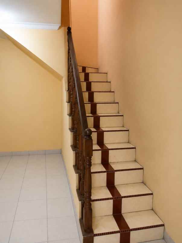 dijual ruko gudang kantor pondok gede jaticempaka bekasi