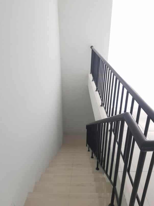 dijual ruko gudang kantor ruko cosmo centre jl gn