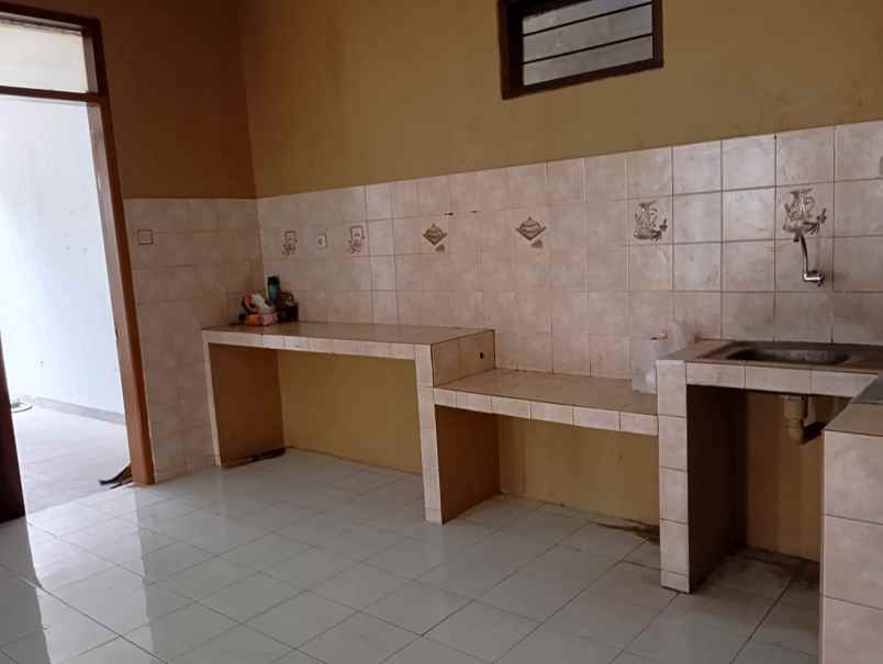 dijual ruko gudang kantor taman kopo indah