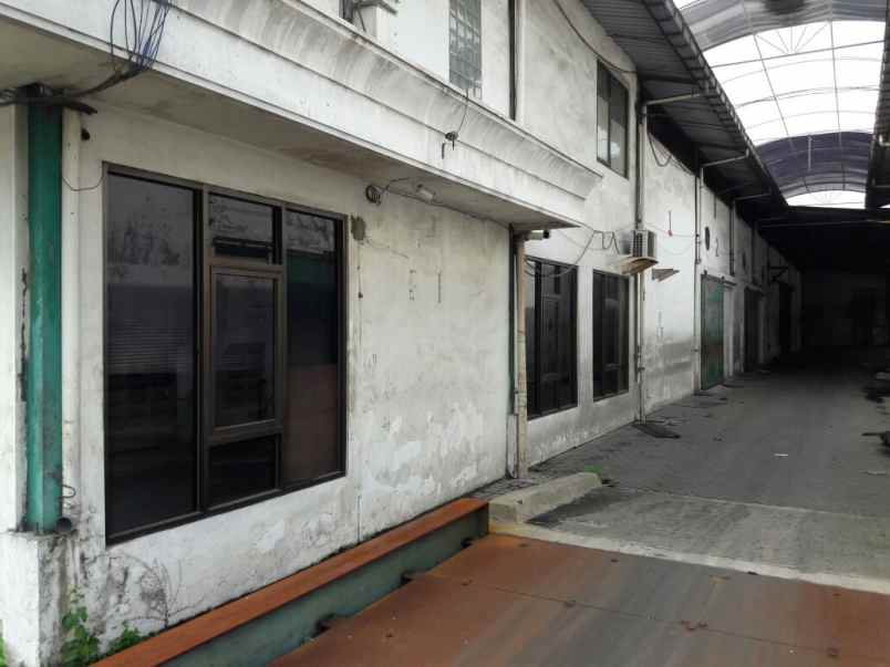 dijual ruko gudang kantor wringinanom