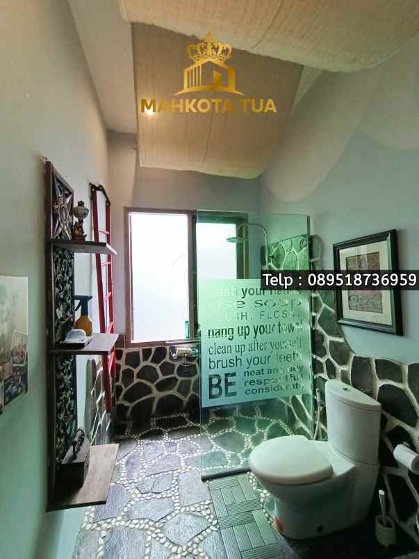 dijual rumah ampera