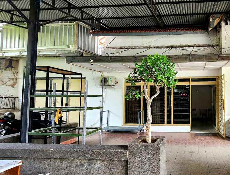 dijual rumah anjasmoro