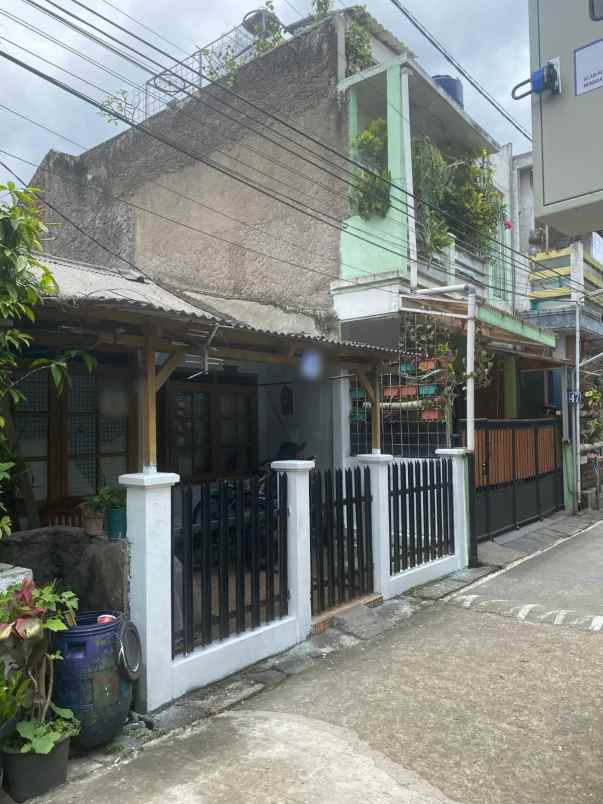 dijual rumah antapani bandung