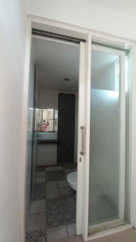 dijual rumah area borobudur dekat waing malang