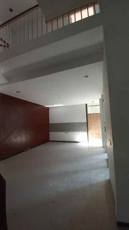 dijual rumah area borobudur dekat waing malang