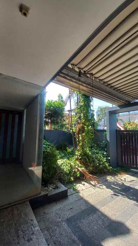 dijual rumah area borobudur dekat waing malang
