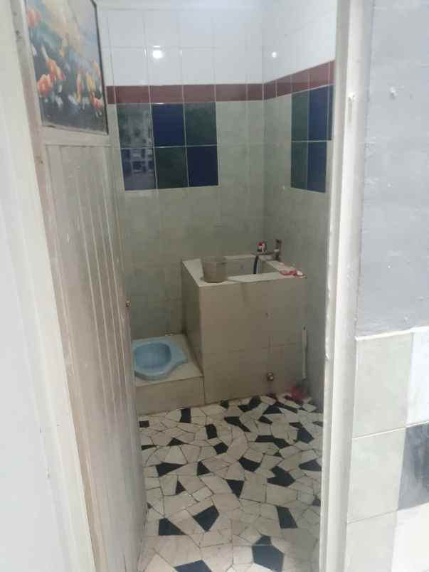 dijual rumah asem baris raya