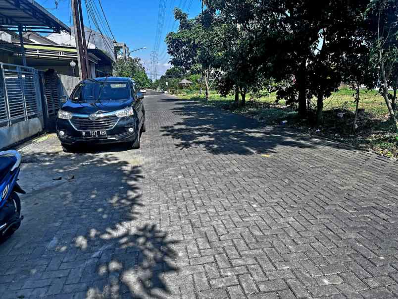 dijual rumah asri strategis di bandung termurah