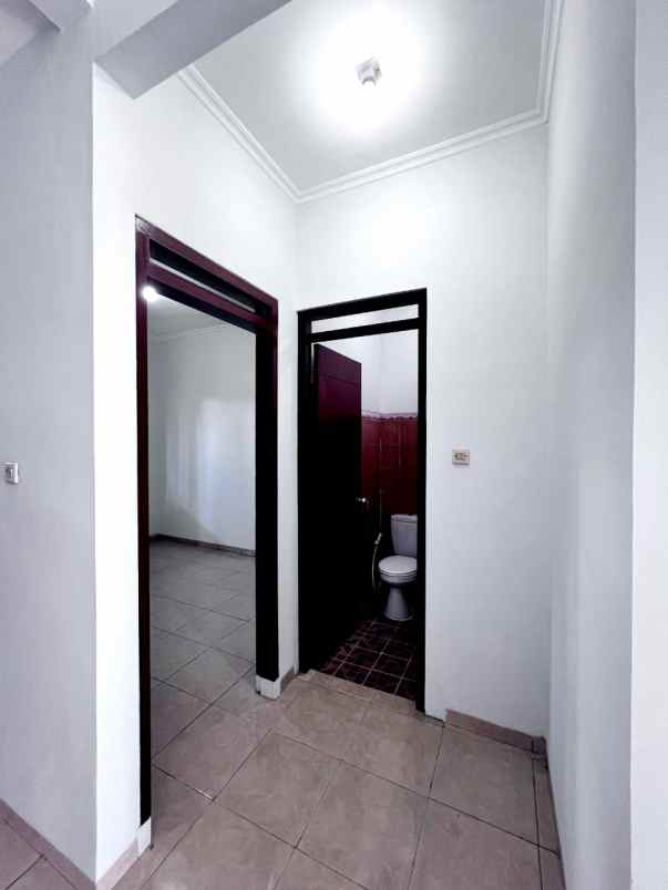 dijual rumah asri strategis di bandung termurah