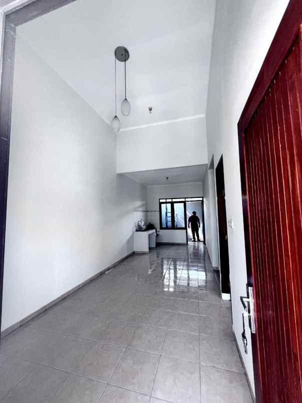 dijual rumah asri strategis di bandung termurah