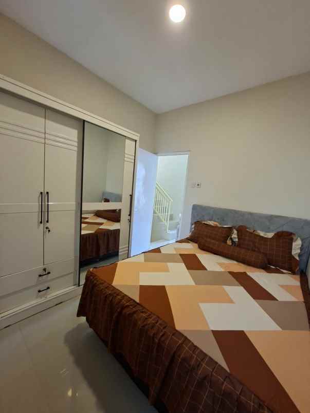 dijual rumah baru lokasi bakalan krajan sukun