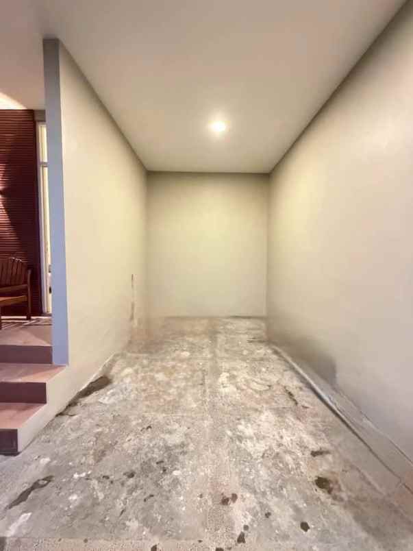 dijual rumah baru lokasi bakalan krajan sukun