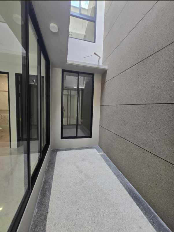 dijual rumah baruk